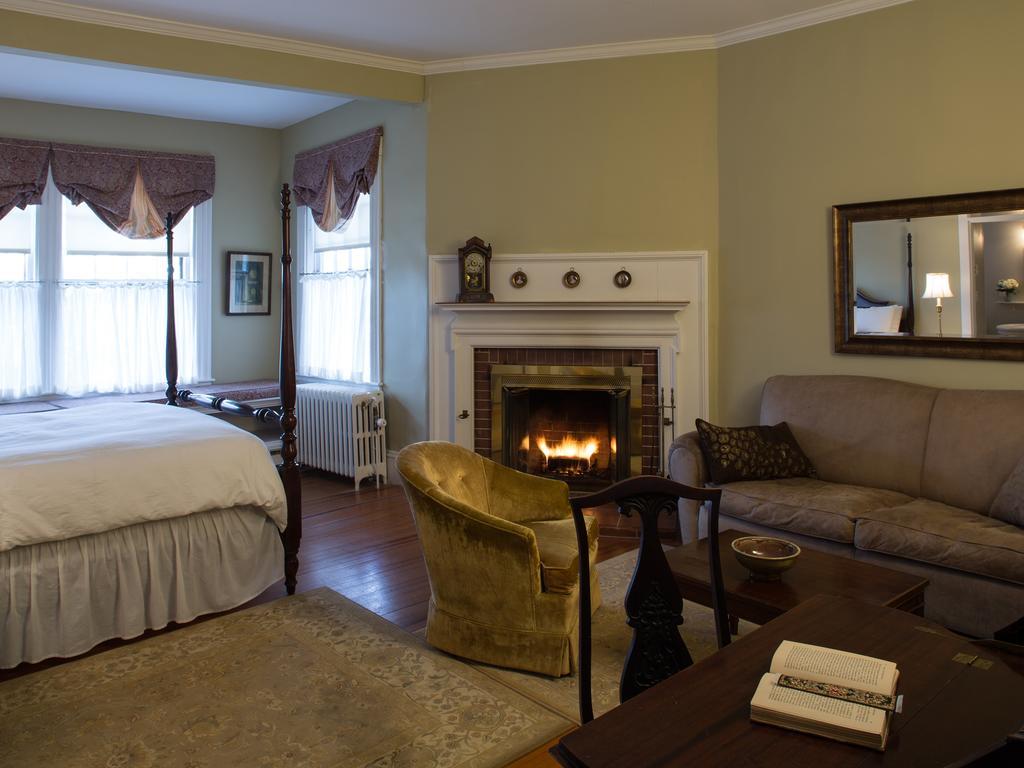 The Manor Inn Castine Ngoại thất bức ảnh